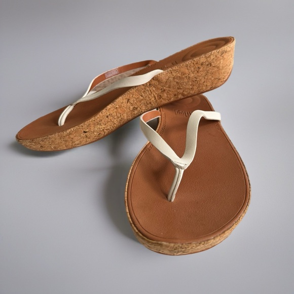 Fitflop Linny White Cork Wedge Flip Flops Thong Sandals Size 10 - Picture 2 of 9